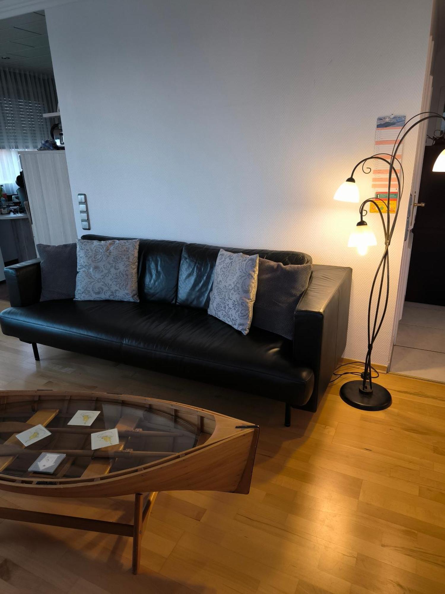 Im Herzen Von Wiesdorf- Blick Auf Das Bayer-Kreuz -Appartement Mit 2 Schlafzimmern-Fuer 3 Personen -Zentral Gelegen - Friedrich Ebert Platz 5A , 4Te Etage - Dachterrasse Und Sauna - Kaution Pflicht - Λεβερκούζεν Εξωτερικό φωτογραφία